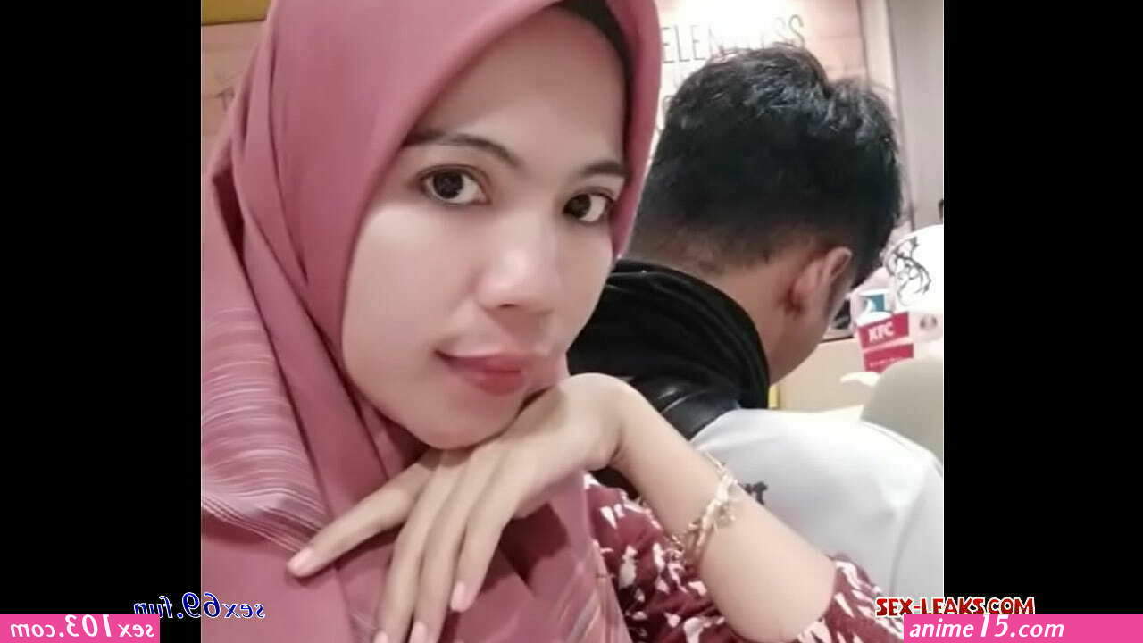 jilbab lugu pamer toket