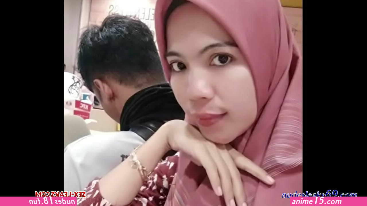 jilbab lugu pamer toket
