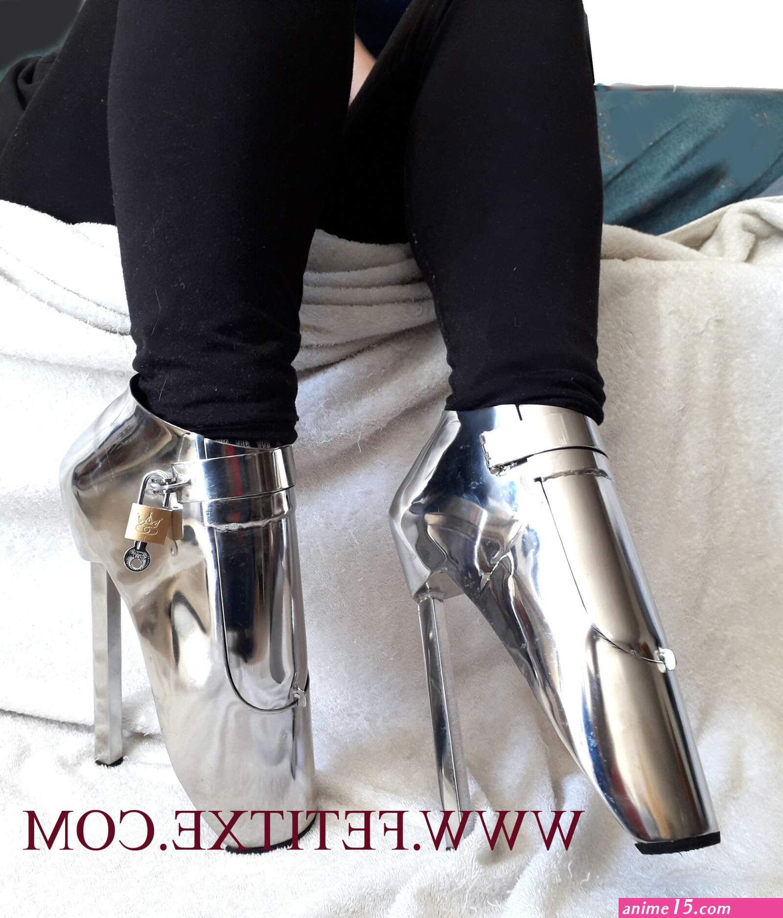 ballet heels comics rubber slave strict mistress