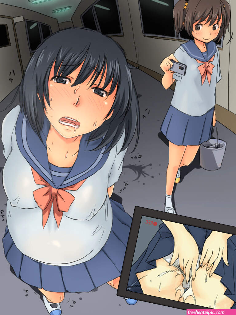 anime girl pee in a bucket porn
