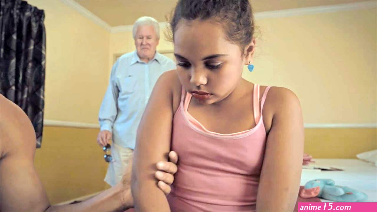 Preteen Youtube Make-up Tutorials Turn Sinister In These Child Rights ABA