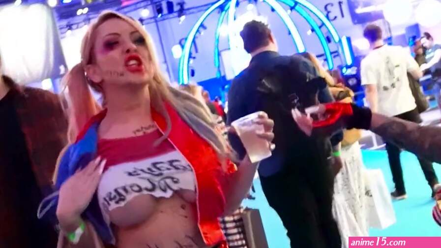 Babestation Does COMICON 2019