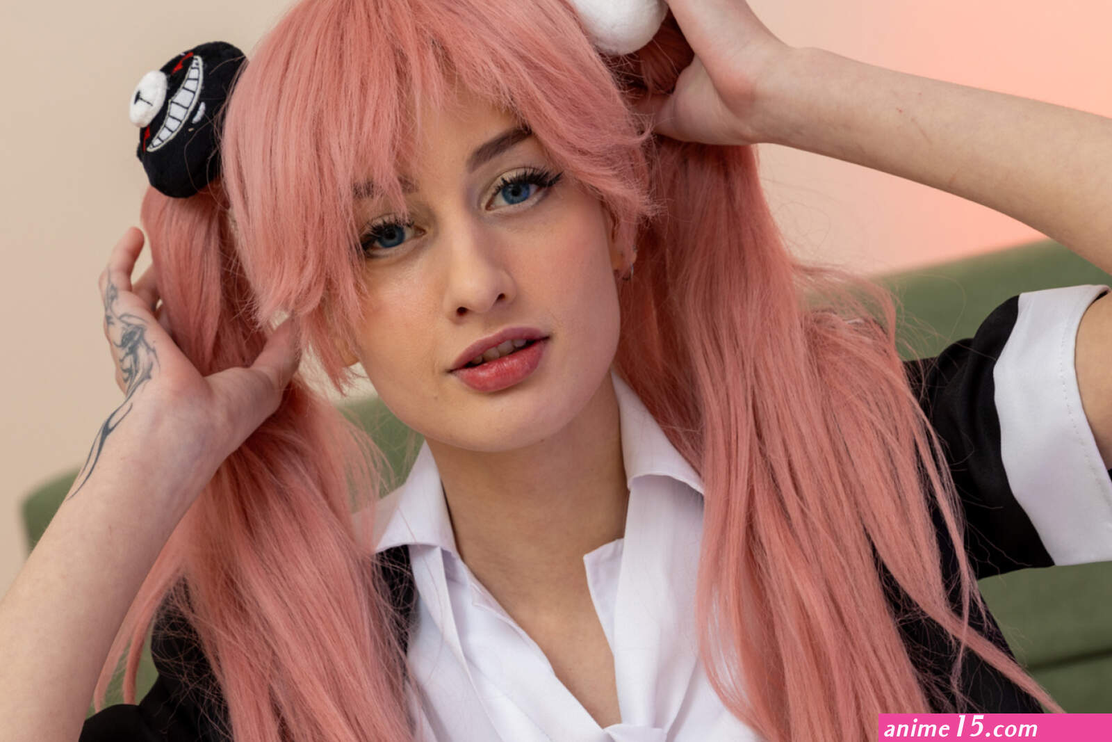 Sasha Paige in Skinny Anime Slut Sasha Paige Gaps Her Tiny Little Pussy at Nu Cosplay