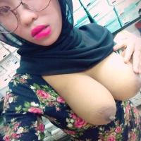 jilbab lugu pamer toket