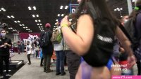 Big Booty Porn Starlet Goes To NY Comic Con To Greet Her Fans