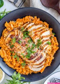 Gluten-Free Grilled Chicken Pasta with Red Pepper Sauce