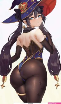 Monas Perfect Ass