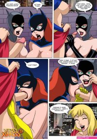 Batgirl catwoman supergirl lesbian comics
