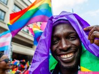 Coming Out Online: More LGBTQ People Using Internet to Share Identity