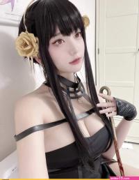 Sexy anya cosplay