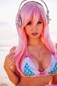 17 Steamy Super Sonico Cosplays Cosplay News Network