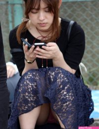 Comic con upskirt