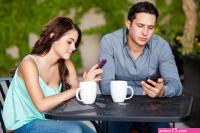 Are Your Online Social Profiles Wrecking Your Relationships?
