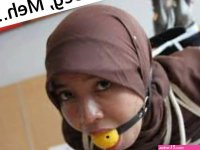 Bondage hijab