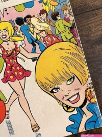 Betty and veronica lesbian