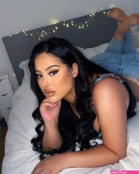 Cicdoll aka Yessmisslaura Nude Leaks OnlyFans