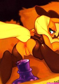 Porn comic Hoof Beat. Chapter 2. My Little Pony Friendship Is Magic. Sex comic beauties of girlfriends