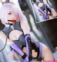Mashu Cosplayer in bondage