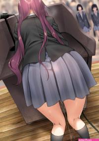 Zenkou Seito no Mae de Omorashi suru Onnanoko