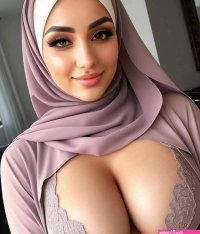 BEAUTIFUL HIJAB AI GIRL LOOKING ATTRACTIVE by kamalillusion on DeviantArt