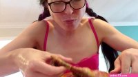Roasting and EATING Tommy Turkey