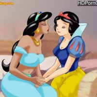 A Lesbian Kiss comic porn