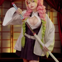ZinieQ Cosplayer cosplay Mitsuri Kanroji