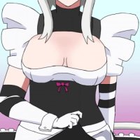Maid mostra a bucetinha de baixo da saia