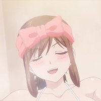 Deze kinky hentai-meisjes kreunen luid terwijl ze geneukt worden