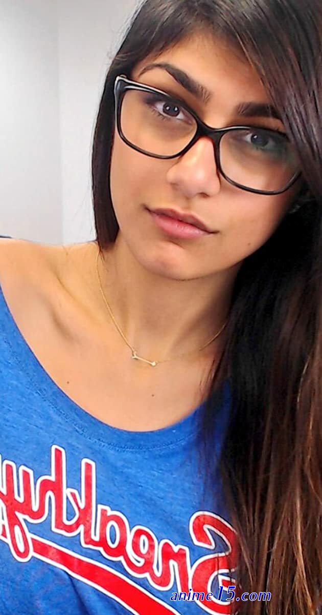 mia kalifa porn comics