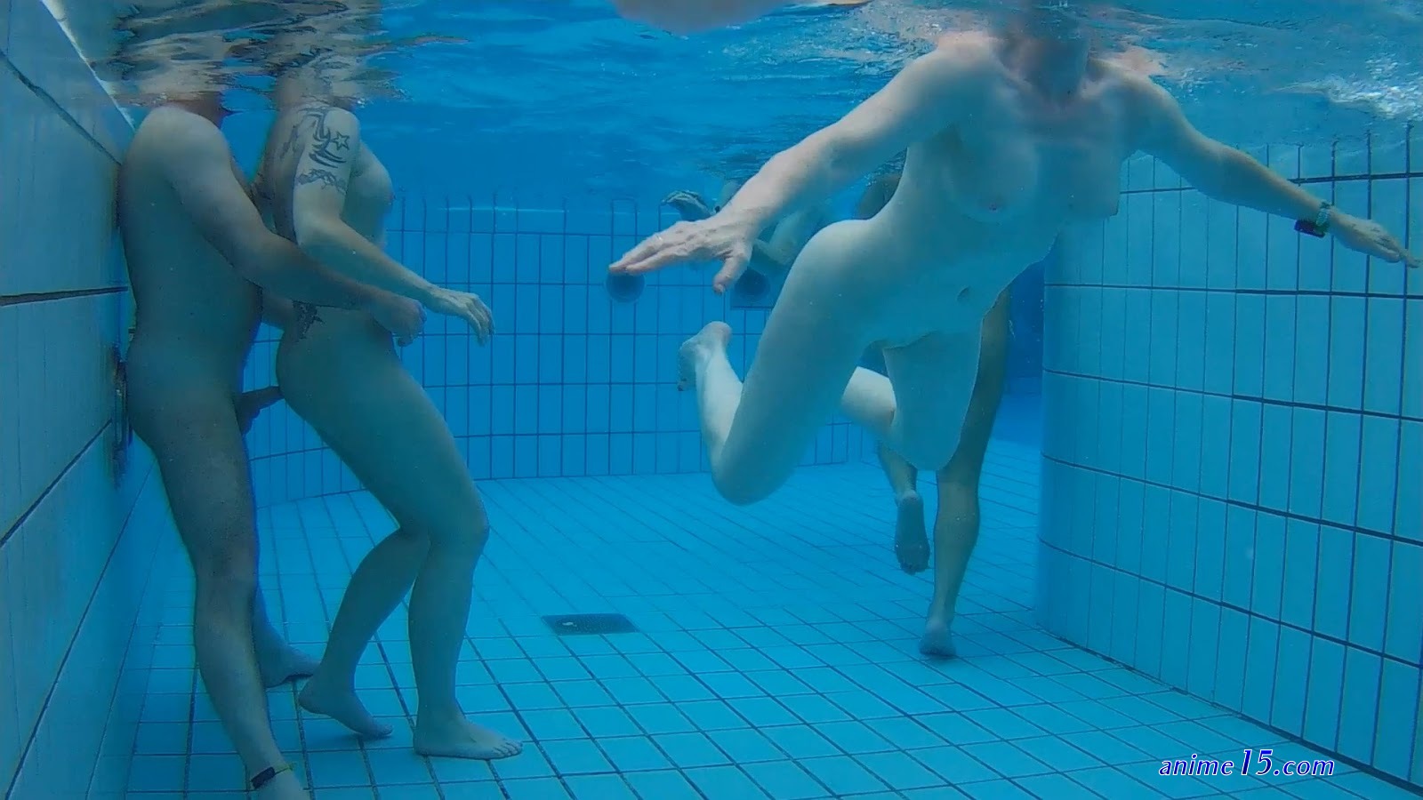 peeing underwater anime porn