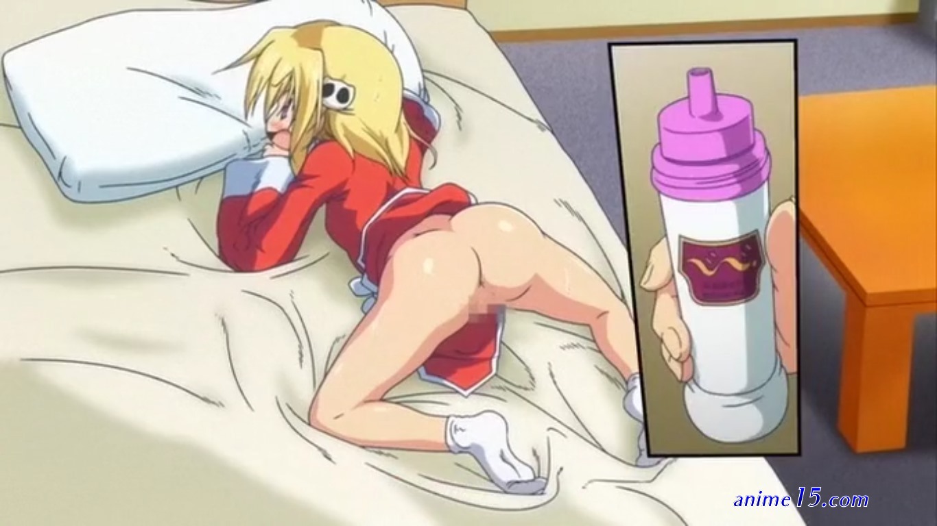 i was watching anime until he started rubbing my pussy xxx