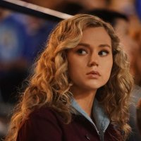 1x7 stargirl superflix