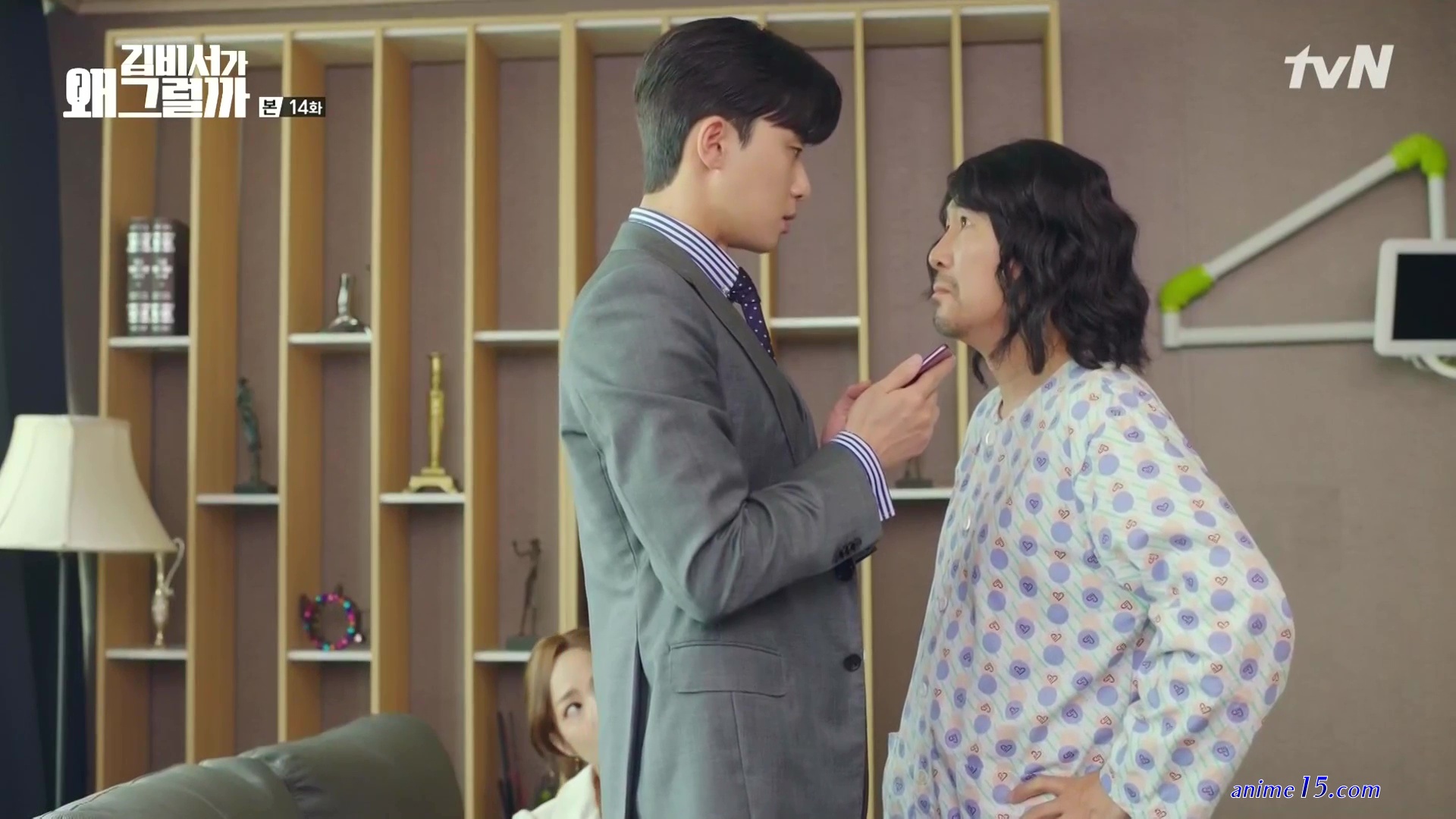 whats wrong secretary kim cap 14