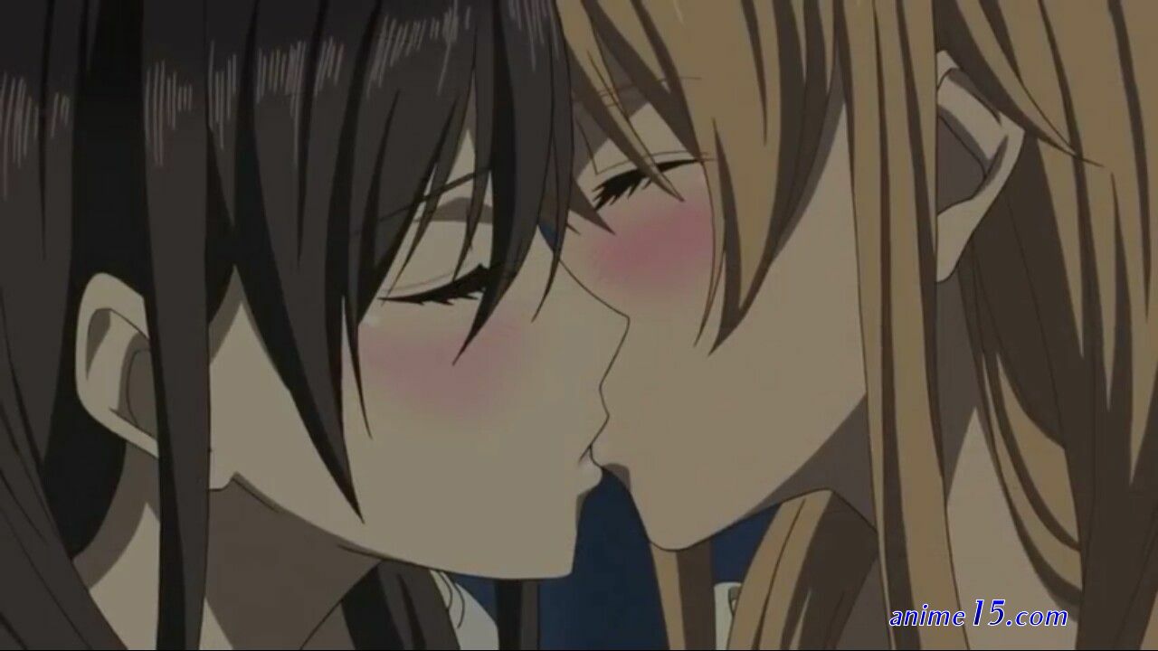 anime lesvians yuri kissing nude