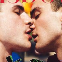 gay.kiss