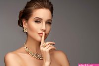 Wallpaper Stylish woman with a beautiful hairstyle with expensive jewelry On-d