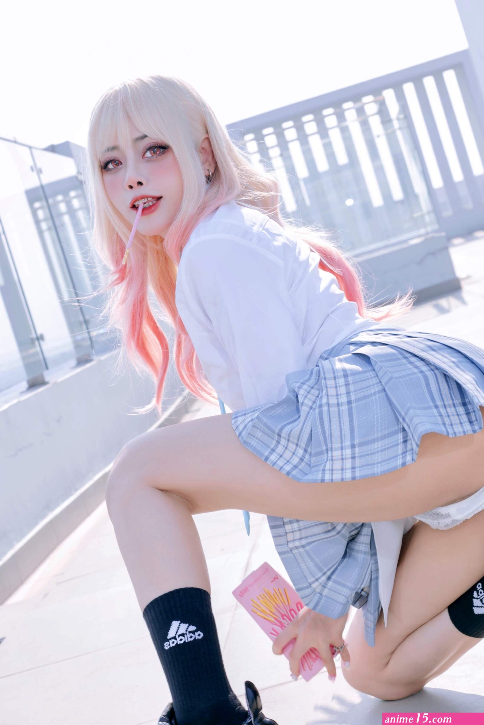 Byoru women model Asian cosplay ass Kitagawa Marin Sono Bisque Doll wa Koi wo Suru anime anime girls school uniform upskirt portrait display